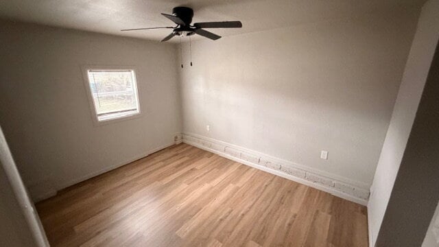 Building Photo - Comfortable Brick Home with a Huge Yard