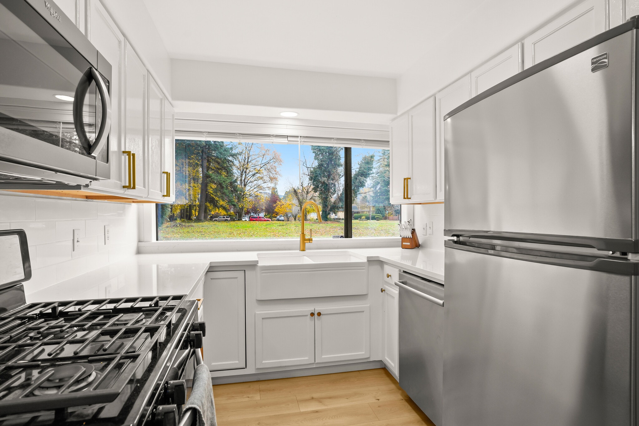 Building Photo - 755 NE 5th St