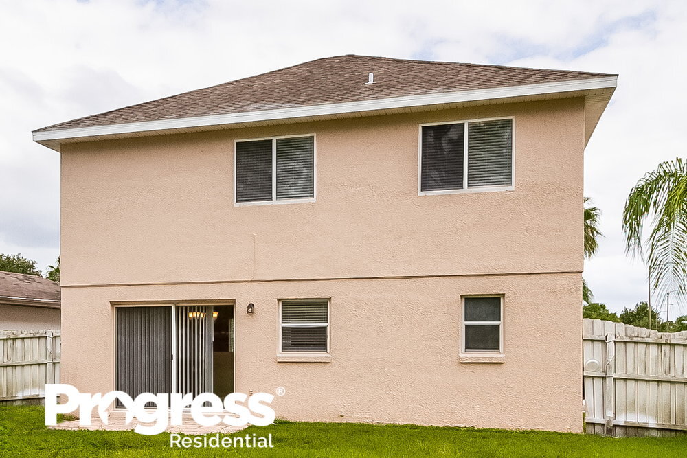 Building Photo - 1204 Ivy Meadow Dr