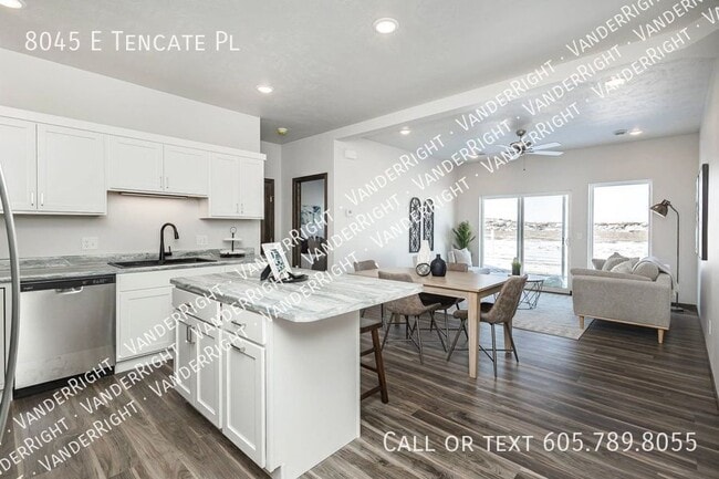Building Photo - 8045 E Tencate Pl