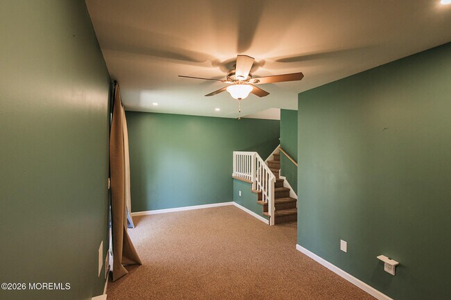 Building Photo - 1601 Alpine Trail