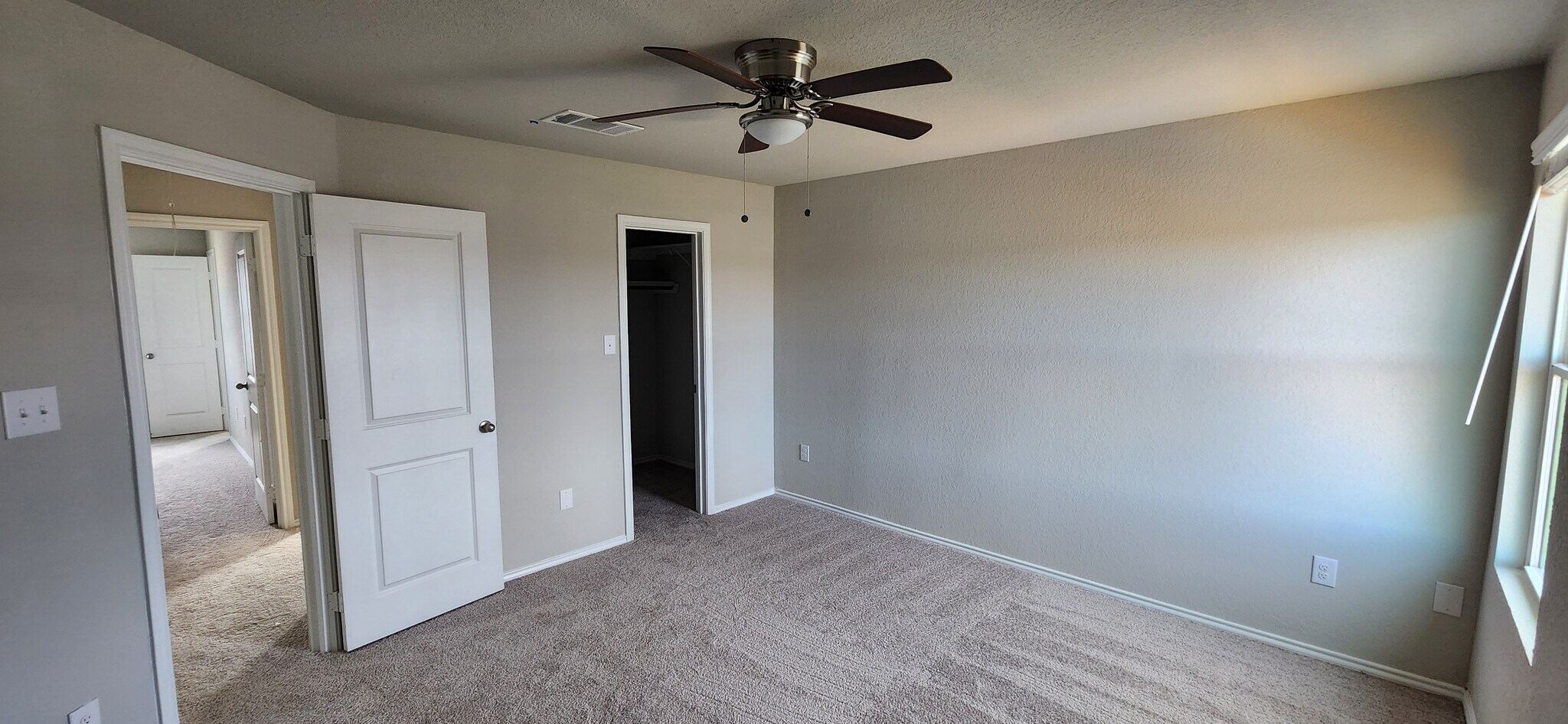 Building Photo - 7239 Converse Ridge Ln