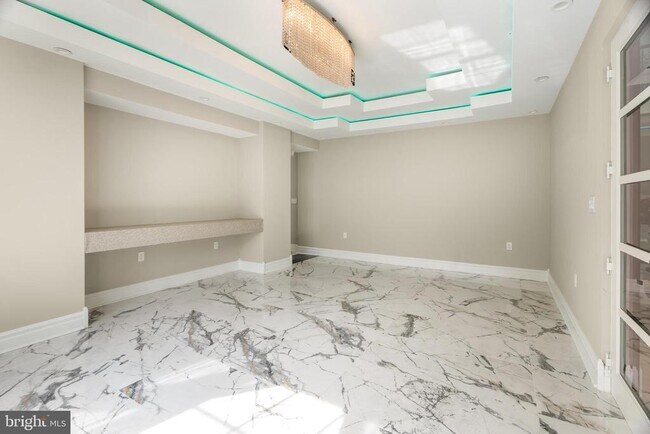 Building Photo - 1065 Northfalls Ct