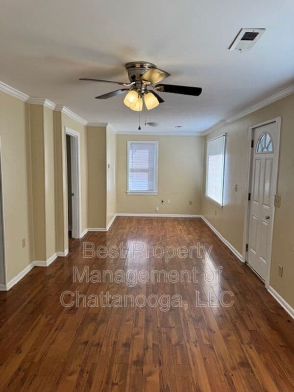 Building Photo - 5425 Marion Ave