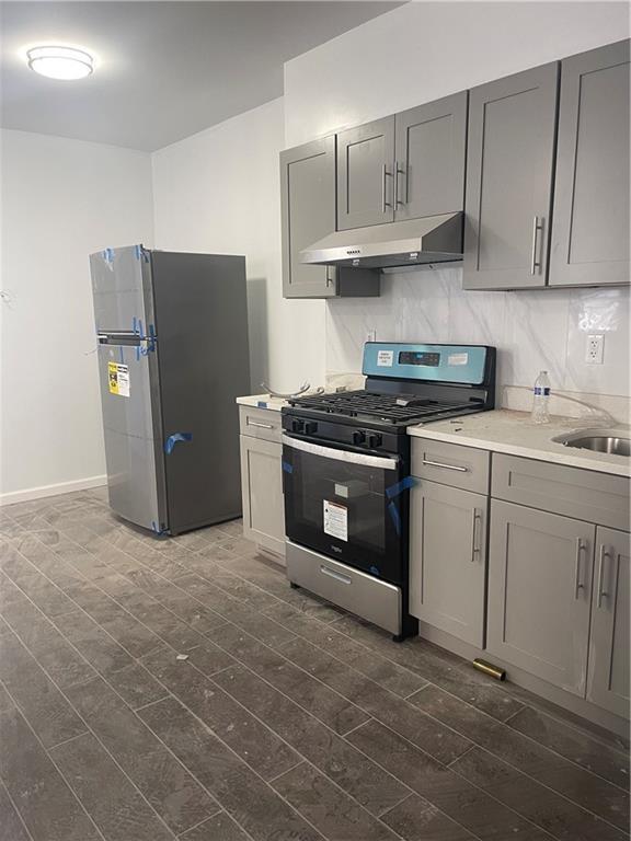 Building Photo - 126 Gelston Ave