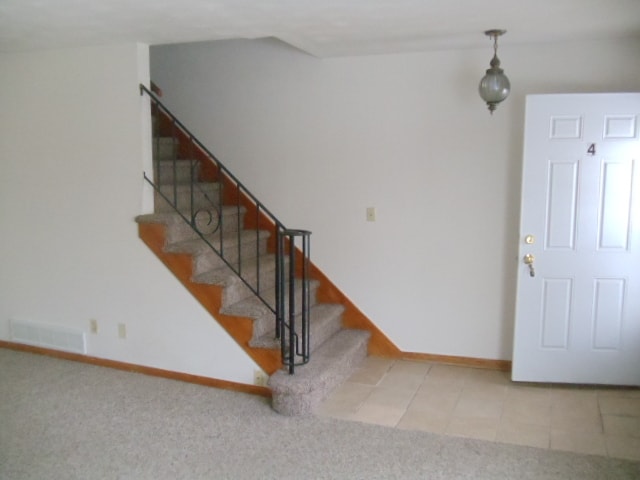 Building Photo - 5807 Garrett Ln