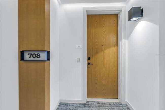 Building Photo - 777 3rd Ave N