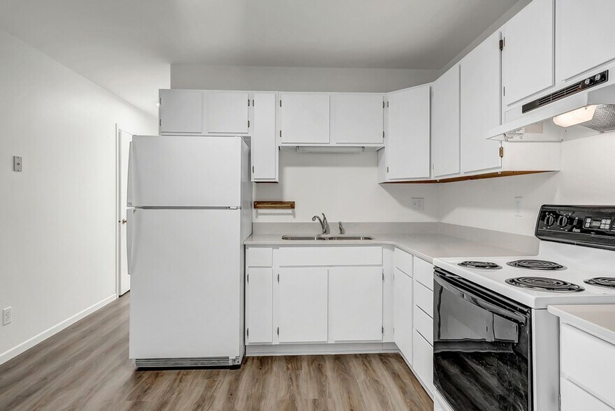 Interior Photo - Wild Grove Apartments - 702 NICC