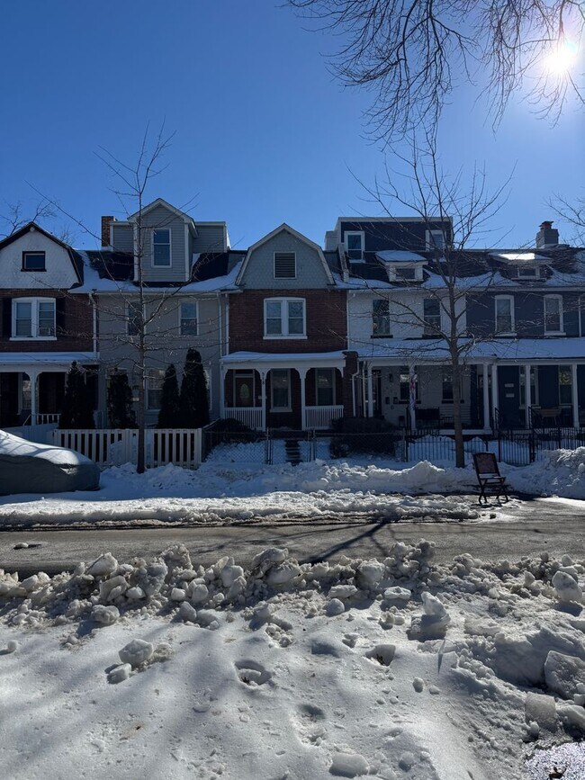 Building Photo - 518 Shepherd St NW