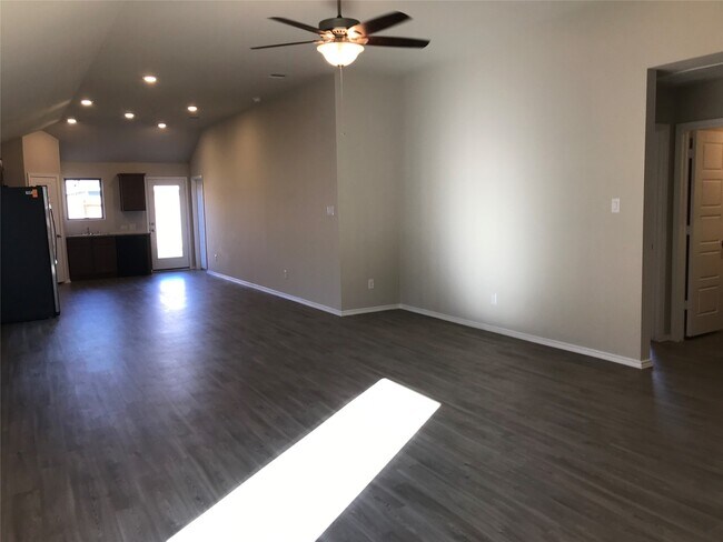 Building Photo - 21618 Lemon Beebrush Ln