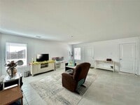 Building Photo - 6561 Alfalfa St