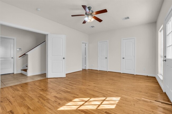 Building Photo - 1803 Stacy Crest