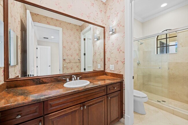 Building Photo - 7040 Long Leaf Dr
