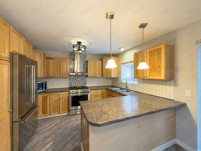 Building Photo - Your New Home!