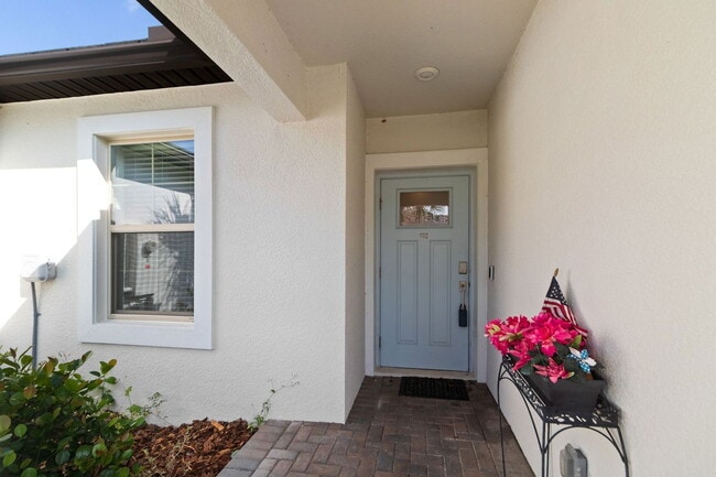 Building Photo - 31451 Moniker Mast Ln