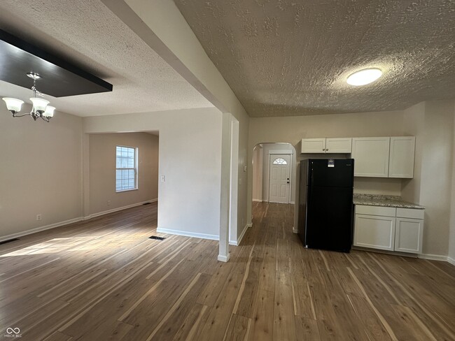 Building Photo - 3027 Guilford Ave