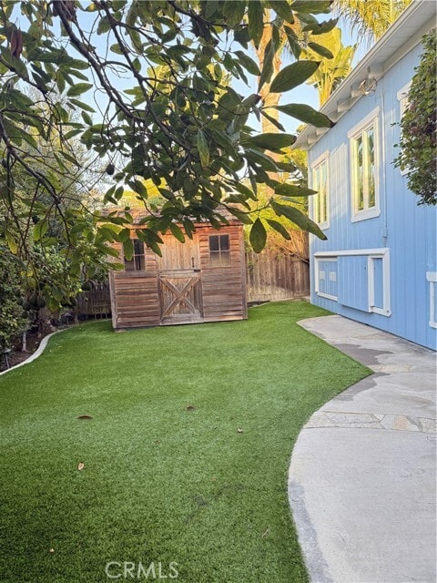 Building Photo - 615 St Ann's Dr