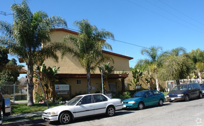 Building Photo - 7521 Simpson Ave