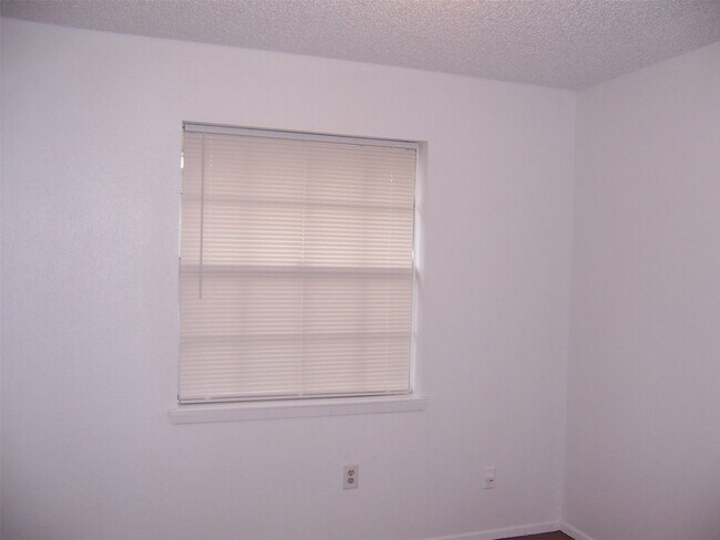 Building Photo - 5511 Cripple Brook Ct