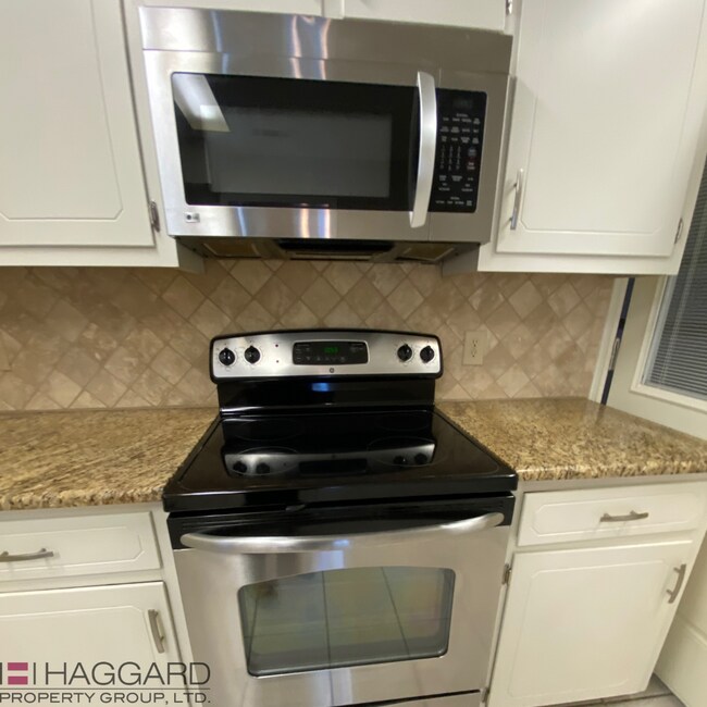 Building Photo - Spacious Home Available in Frisco