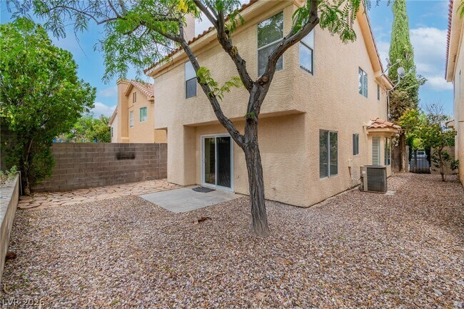 Building Photo - 2313 Tinsley Ct