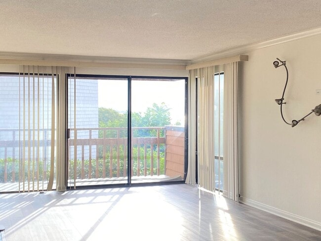 Building Photo - Peek A Boo View of San Diego Bay! Serene C...