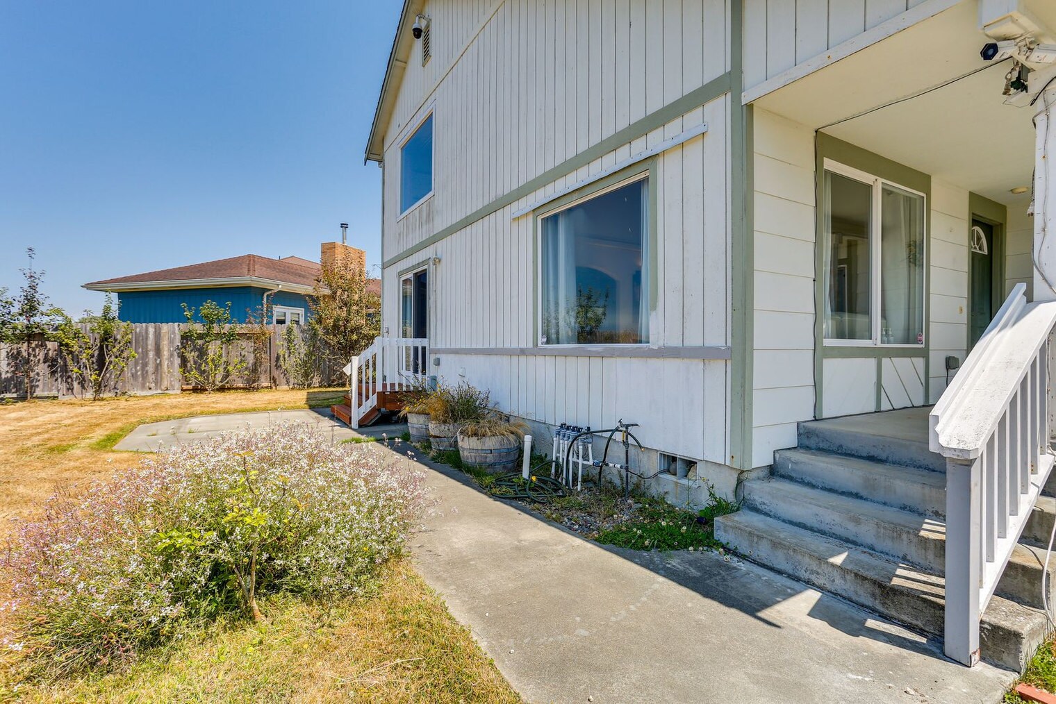 Building Photo - 5370 Bay Pointe Ct