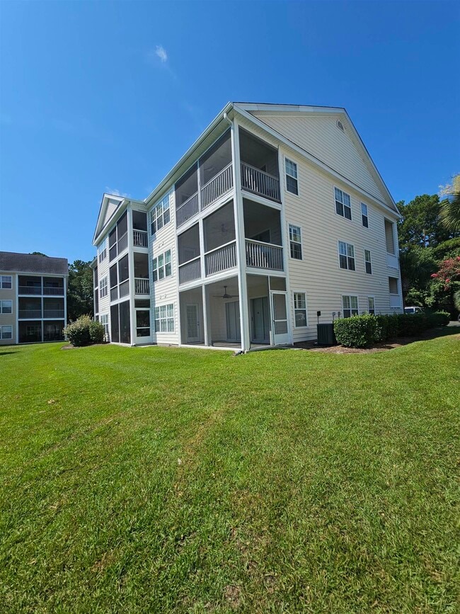 Building Photo - 643 Woodmoor Dr
