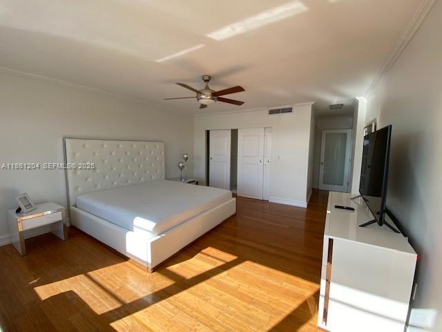 Building Photo - 9250 W Bay Harbor Dr