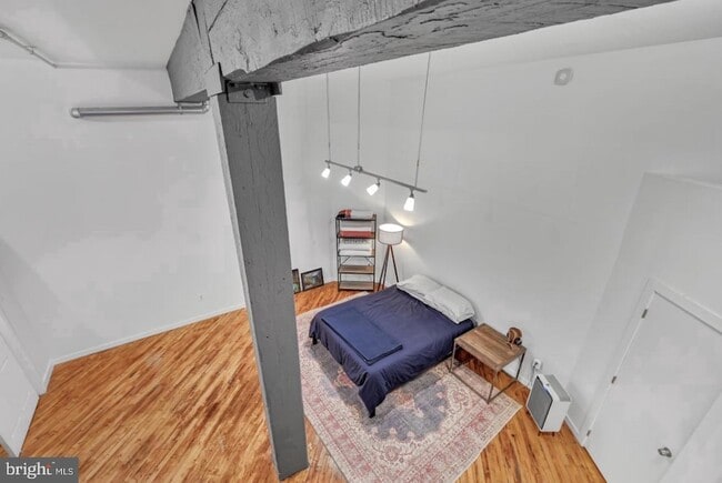 Building Photo - 428-40 N 13th St