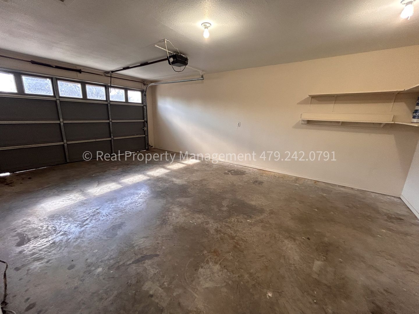 Building Photo - 1805 Cherrybark Bend