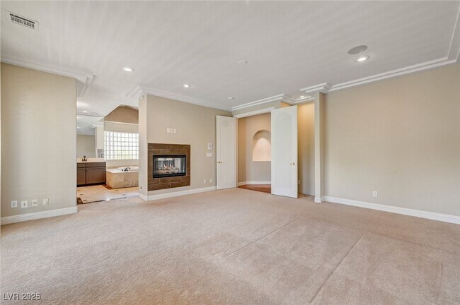 Building Photo - 9813 Edgeview Pl