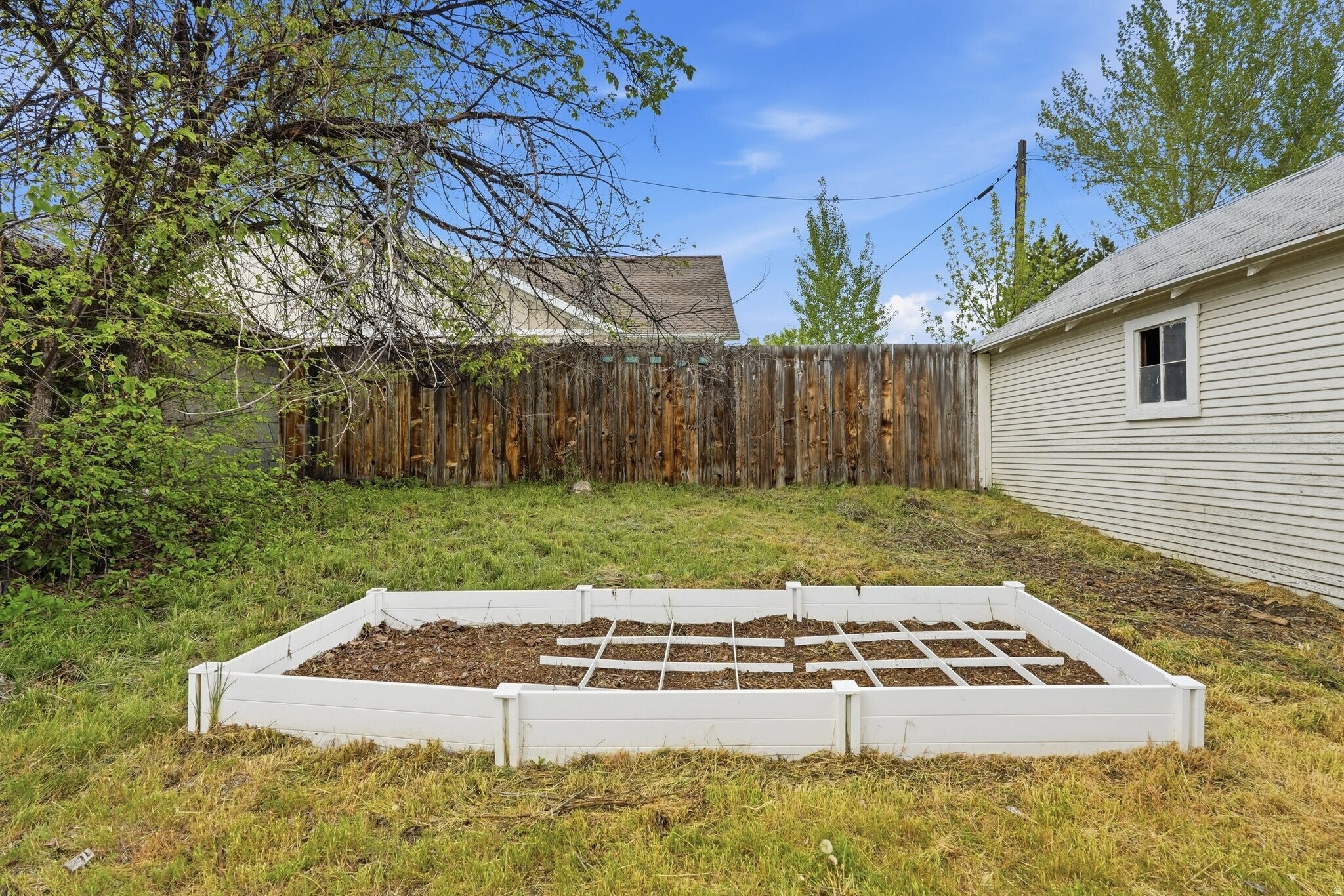 Building Photo - 215 E 300 S