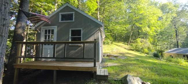 Building Photo - 18 Chessor Ln