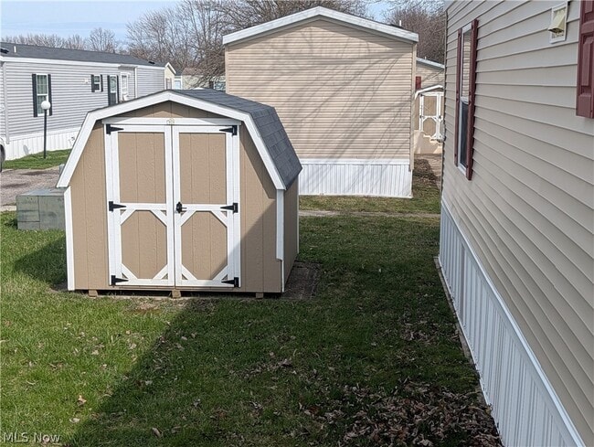 Building Photo - 235 Cedar Brook Dr