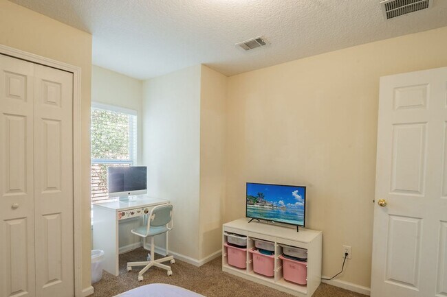 Building Photo - Heron's Landing End Unit Overlooking the Sparkling Community Pool