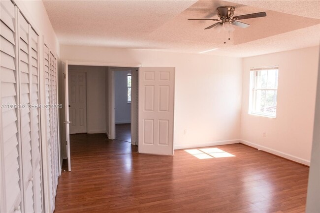 Building Photo - 985 NW 132nd Ct