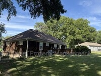 Building Photo - 9215 W 98th Terrace