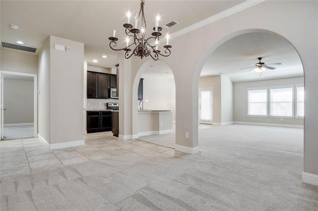 Building Photo - 3215 Clear Springs Dr