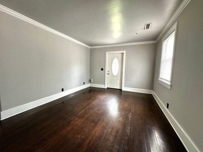 Building Photo - Updates to Inside and Outside!!  2/2 House with fence! Pet friendly!