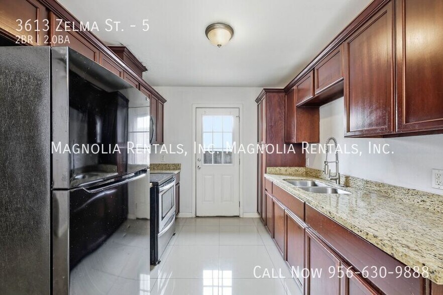 Building Photo - 3613 Zelma St