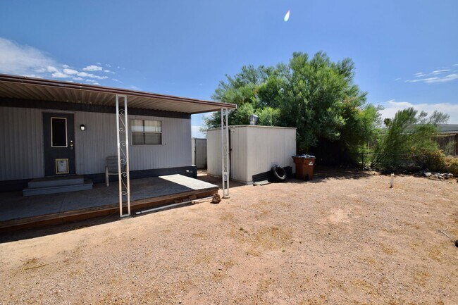 Building Photo - Great Mesa home