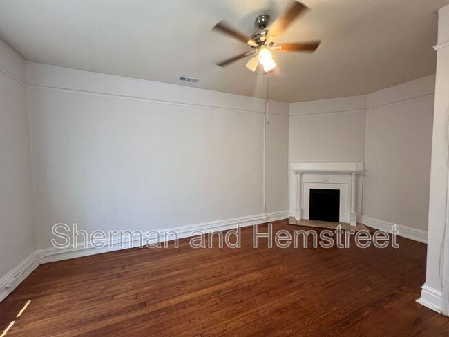 Building Photo - 320 Third Street