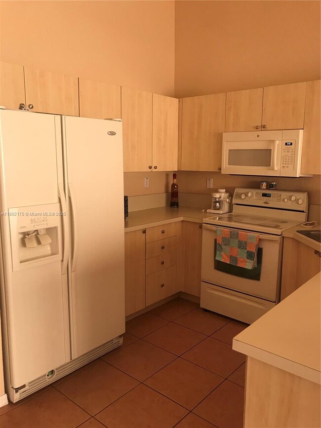 Building Photo - 17044 SW 137th Ct