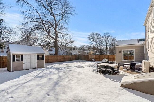 Building Photo - 55 Aborn Ave