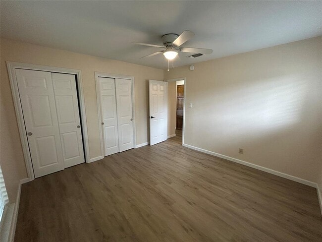 Building Photo - 1012 Mockingbird Dr