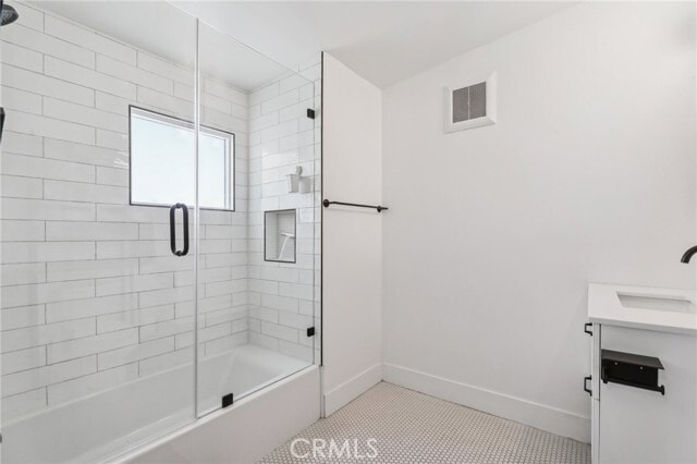 Building Photo - 230 S B St