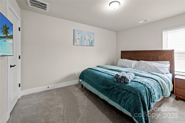 Building Photo - 3938 Winterfield Pl