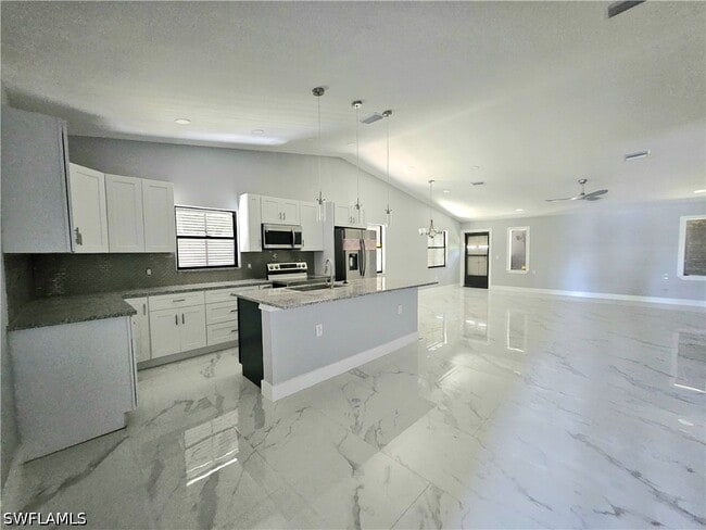 Building Photo - 17745 Port Boca Ct