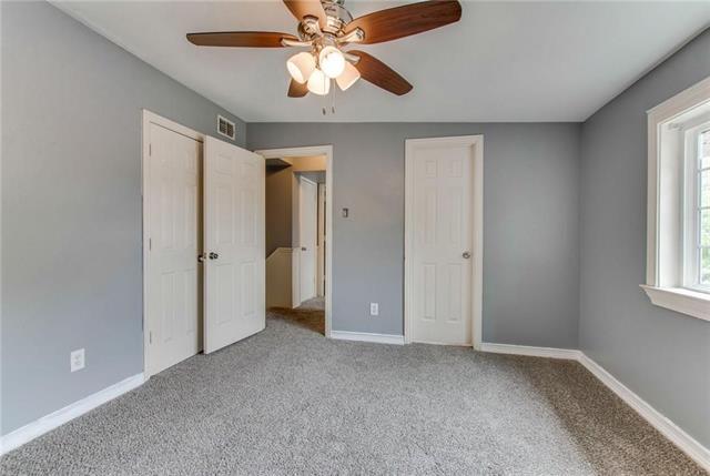 Building Photo - 2310 Ridgedale Dr